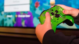 xbox_minecraft_controller_width-800